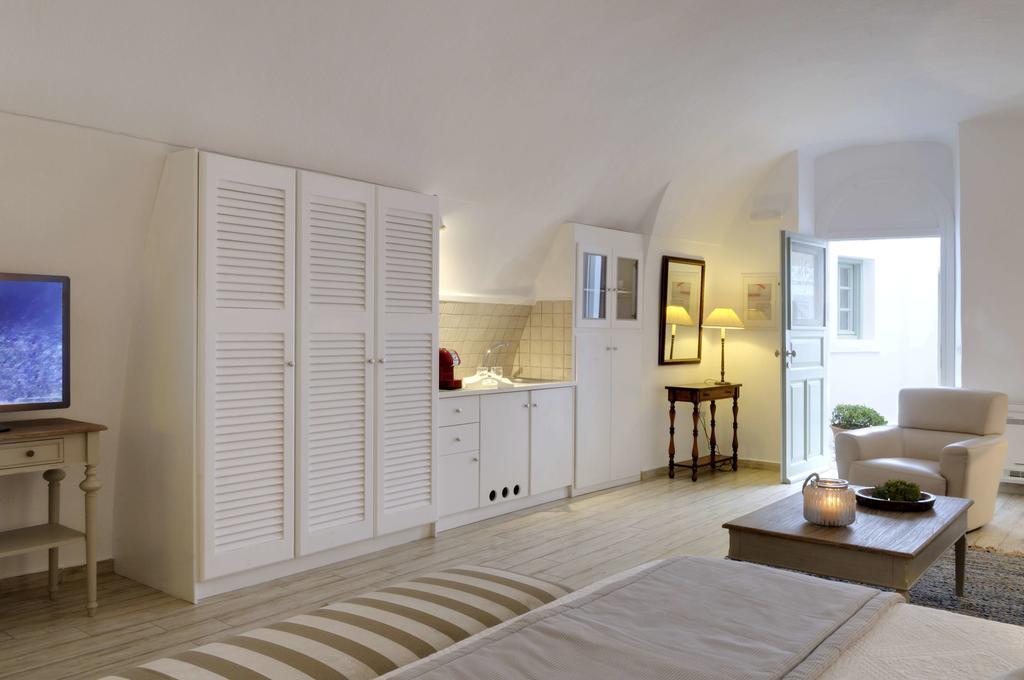Aqua Mare Luxury Suites Imerovigli  Exteriör bild
